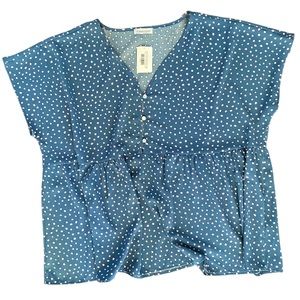 NWT First Love Polk a dot Top Size 3XL